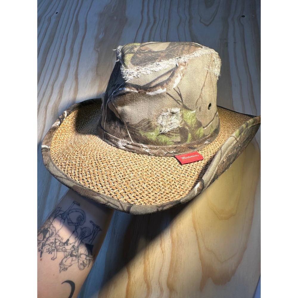 Budweiser Mens Realtree Camo Straw Cowboy Hat Distressed Brown OSFM 258